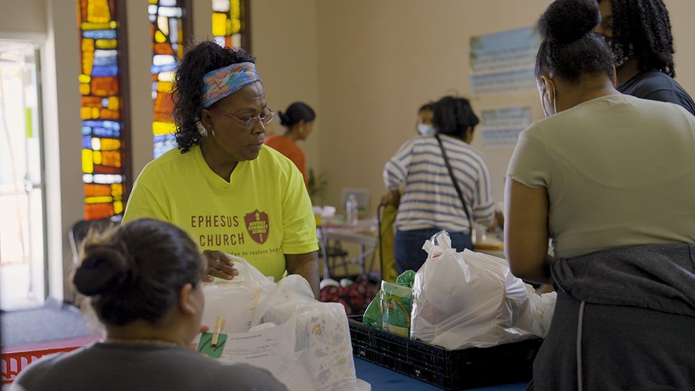 Ephesus Seventh-day Adventist Church of Los Angeles, California, serves its community through its ACS food pantry, clothing store, and more.