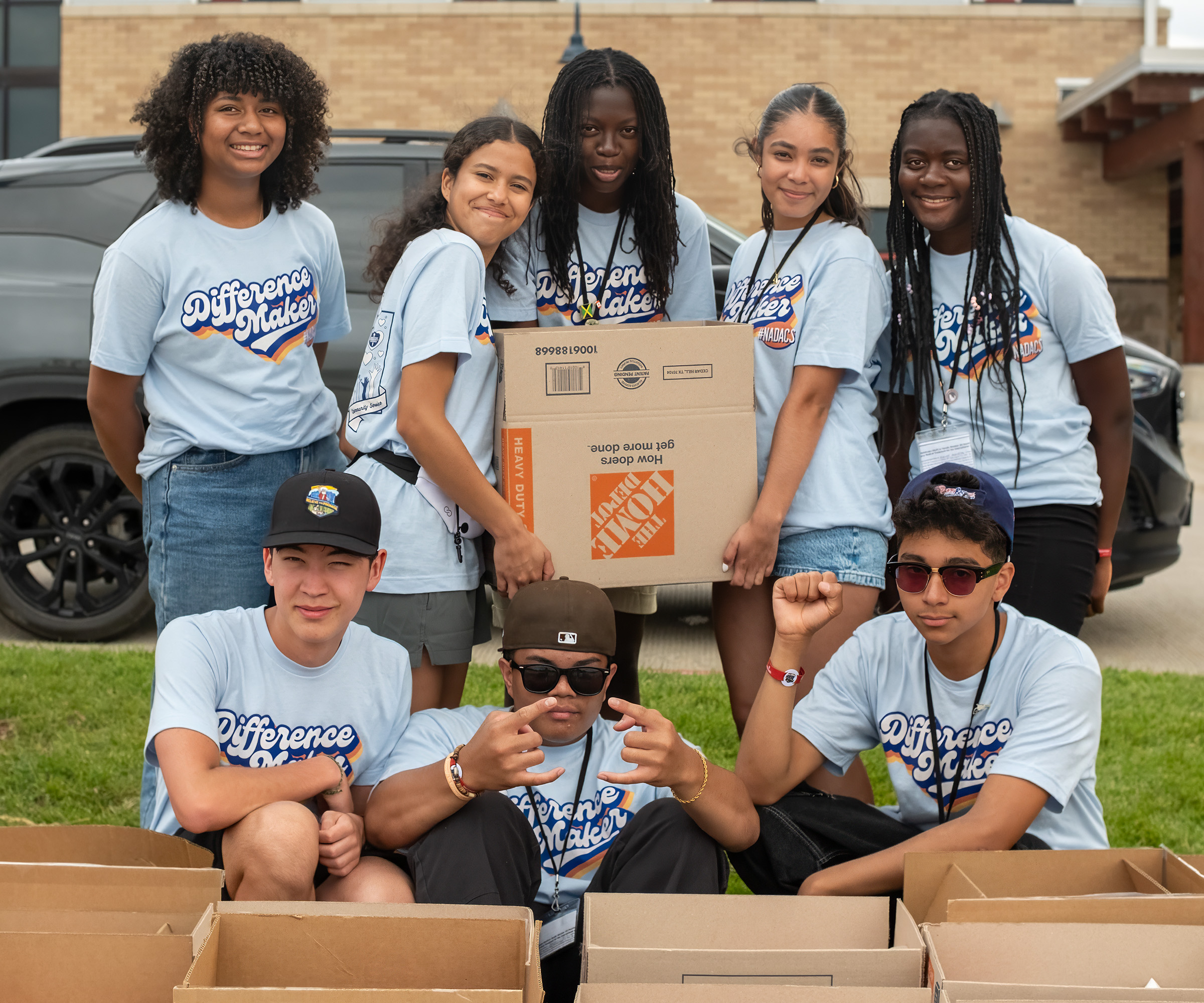 Pathfinders gave back to the community and had fun while engaging in service projects throughout Gillette. Pictured are the Rolling Hills Navigators from Rolling Hills, California. 