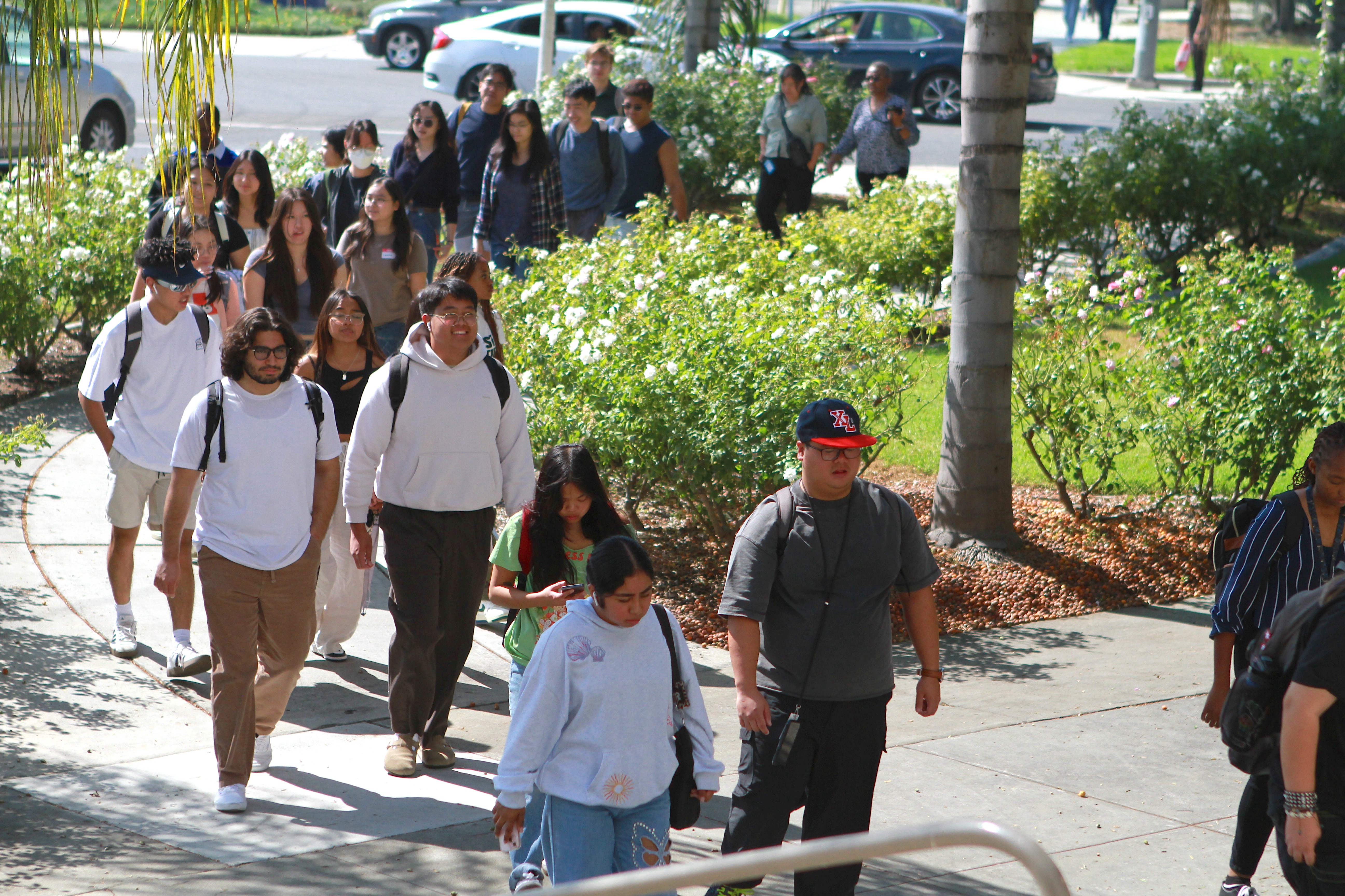 La Sierra University students walking